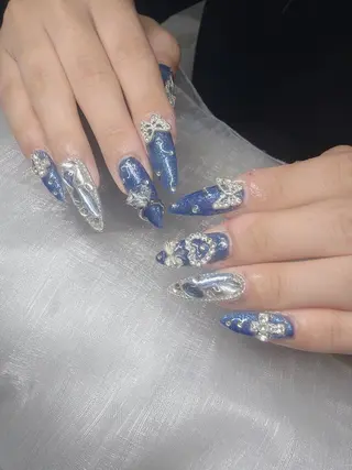 ネイル Lee Nailsのネイルデザイン