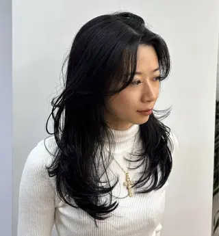 ロング カラー ナナ/大阪心斎橋/ レイヤーカットのヘアスタイル