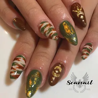 ネイル 小尾 栞のネイルデザイン