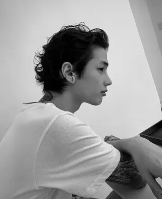 パーマ メンズ サロウィン　神戸三宮店所属・三宮No.1ブリーチ 無しカラー/杉山太貴のヘアスタイル