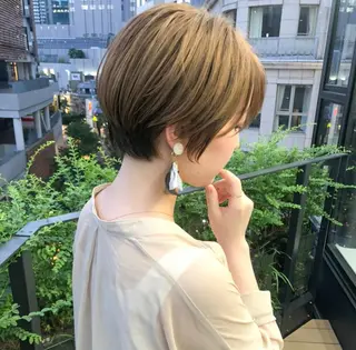 ショート 🎗️comoda 神戸三宮 髪質改善のヘアスタイル