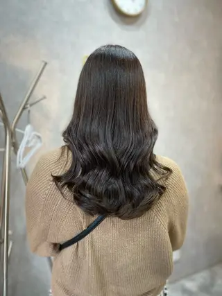 ロング カラー BOTANIUM.An所属・BOTABIUM nanamiのヘアスタイル