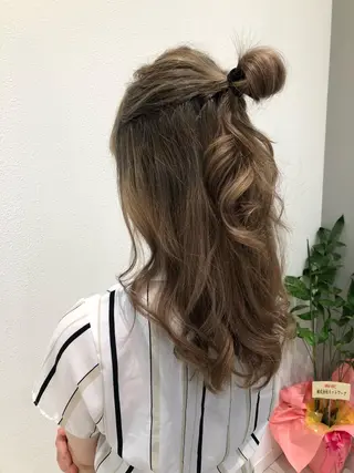ロング 岸 保奈美のヘアスタイル