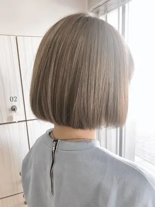 ショート カラー カラーサロン ビスカリアのヘアスタイル