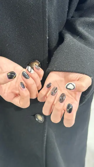 ネイル 🎀韓国レイヤー特化 🎀ベージュ/ミクのヘアスタイル