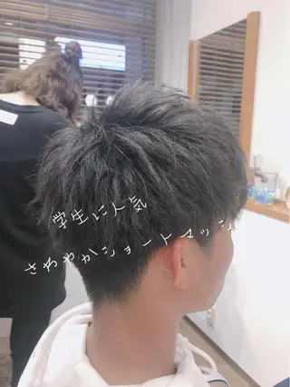 ショート メンズ アザマ　ヤスカツ _rosso 川口のヘアスタイル