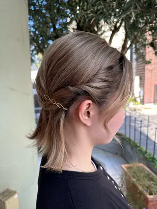 ミディアム ヘアアレンジ fiorista岡田 まゆこのヘアスタイル