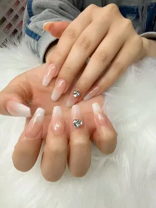 ネイル 佐田 美香のネイルデザイン