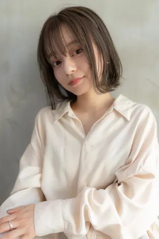 ミディアム カラー Moana by HEADLIGHT 武蔵小杉店 【モアナ バイ ヘッドライト】所属・大森 勝馬のヘアスタイル