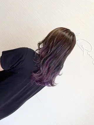 ロング カラー LaRmE Ayumi.のヘアスタイル