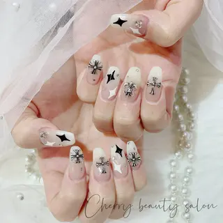 ネイル SAKURA 🍒のネイルデザイン