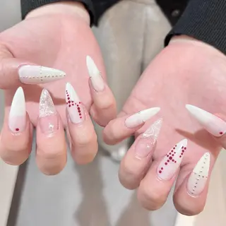 ネイル mimi 高石桃朱のネイルデザイン