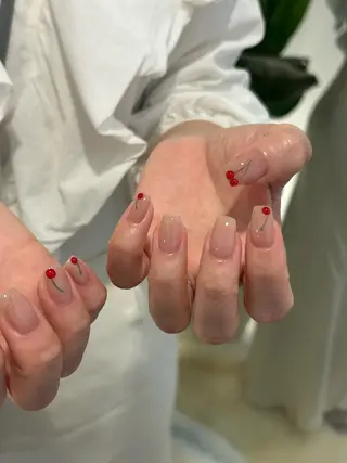 ネイル repos-ルポ-所属・repos yoshitomeのネイルデザイン