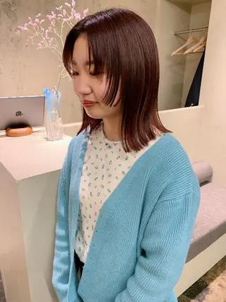 ミディアム カラー yupi🐈‍⬛ レイヤー/パーマのヘアスタイル