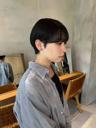 ショート ボブ&透明感カラー ♡TOMOEのヘアスタイル