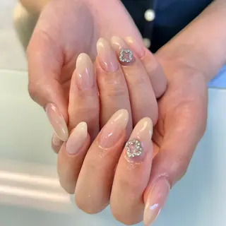 ネイル Bianca YOKOTANI🌻のネイルデザイン