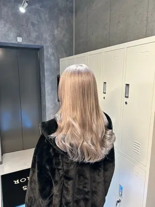 セミロング ✨メンズ特化& ブリーチ特化Ryuのヘアスタイル