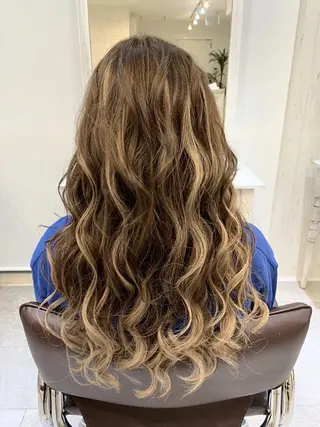 セミロング カラー ヘアアレンジ Device ディバイスのヘアスタイル