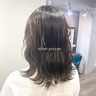 ミディアム カラー ハル🌸柔色/ ブリーチなし/艶髪のヘアスタイル