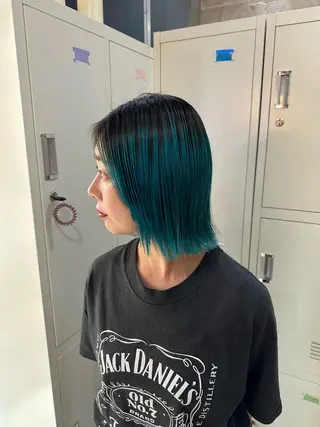 カラー 十倉 朱莉のヘアスタイル