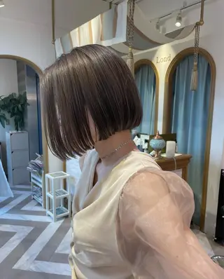 ミディアム カラー レイヤーと顔まわり 大好き❣️関口拓馬のヘアスタイル