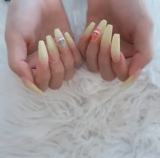 ネイル ESPOIR Ｎのネイルデザイン