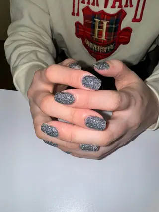 ネイル 濱岡 咲のネイルデザイン