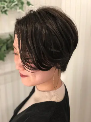 ショート カラー ✨髪質改善ストレート ×ミニボブ✨萩原　翼のヘアスタイル