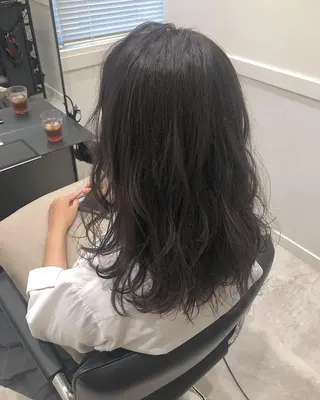 セミロング GO TODAY SHAiRE SALON原宿Stella店所属・GO TODAY シェアサロンのヘアスタイル