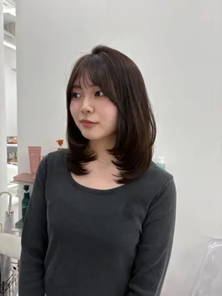ミディアム 韓国ヘア/レイヤー/ 顔まわり足立遥奈のヘアスタイル