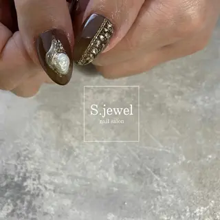ネイル S♡JEWEL所属・S. JEWELのネイルデザイン