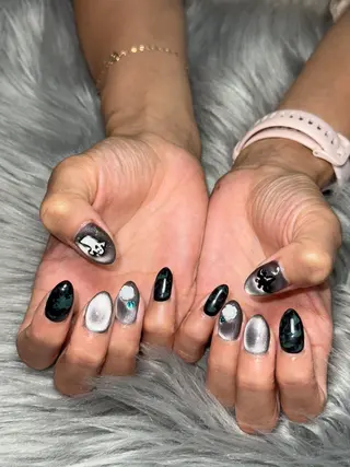 ネイル Momoka 🍑🎀のネイルデザイン