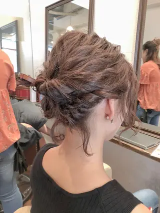 ミディアム ヘアアレンジ いしだ みさきのヘアスタイル
