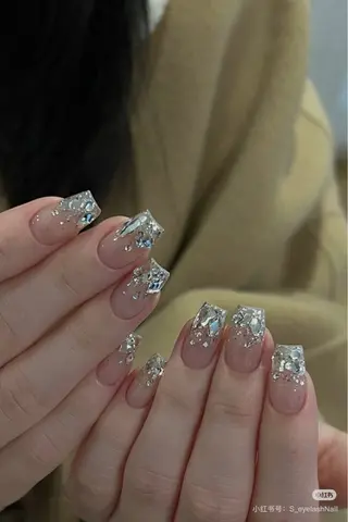 ネイル Anju Nailのネイルデザイン