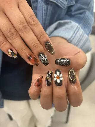 ネイル yuria 🎀海外ネイル🌺のネイルデザイン