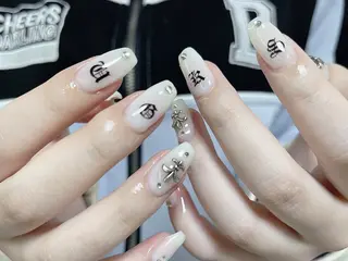 ネイル 🤎mini 🤍可愛らしいネイルのネイルデザイン