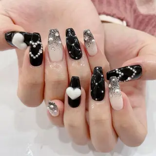 ネイル Lee Nailsのネイルデザイン