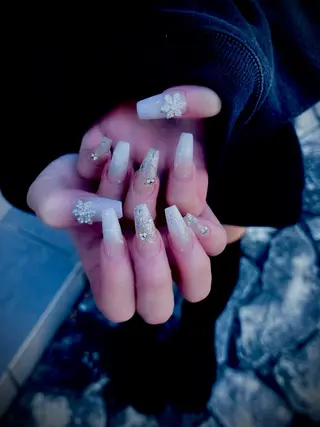 ネイル nine.🦋 YUKOのネイルデザイン