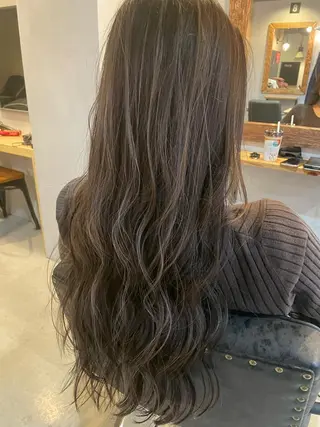 ロング カラー Blue高槻所属・ハイライト 透明感カラー松本のヘアスタイル