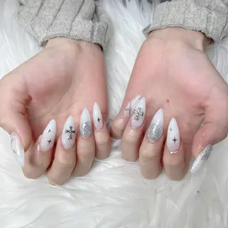 ネイル 石王 美羽のネイルデザイン