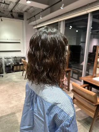 ショート カラー パーマ 🫧もも🫧 ／メンズ〜レディースのヘアスタイル