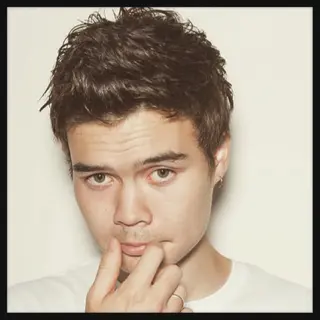 ショート カラー パーマ ヘアアレンジ メンズ キッズ ネイル マツエク・マツパ アイブロウ ☃️髪質改善🉐割✨ ❄️“ever”❄️のヘアスタイル