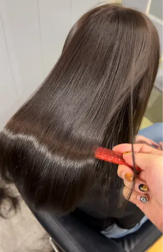 セミロング 🌈艶髪スペシャリス ト🌈山田のヘアスタイル