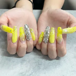 ネイル FELICE ﾌｪﾘｰﾁｪのネイルデザイン