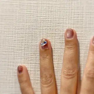 ネイル DEHARA MAKIKOのネイルデザイン