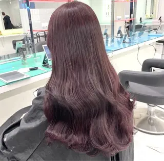 ロング 韓国ヘア/ブリーチ無 しWカラー/オリーブのヘアスタイル