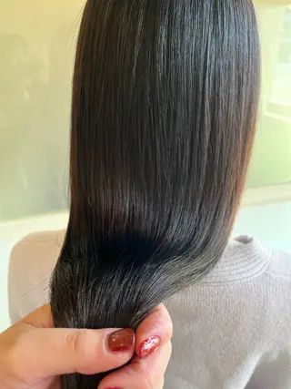 ロング カラー Ayumi/艶カラー /レイヤー/ネイルのヘアスタイル