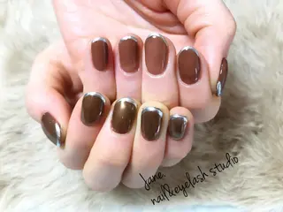 ネイル Yakko pas á pasのネイルデザイン