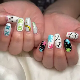 ネイル shine'an fuka🌿🫧のネイルデザイン