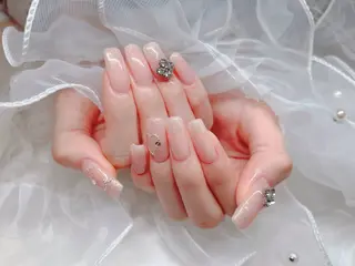 ネイル Piacere所属・Piacere 絵美のネイルデザイン